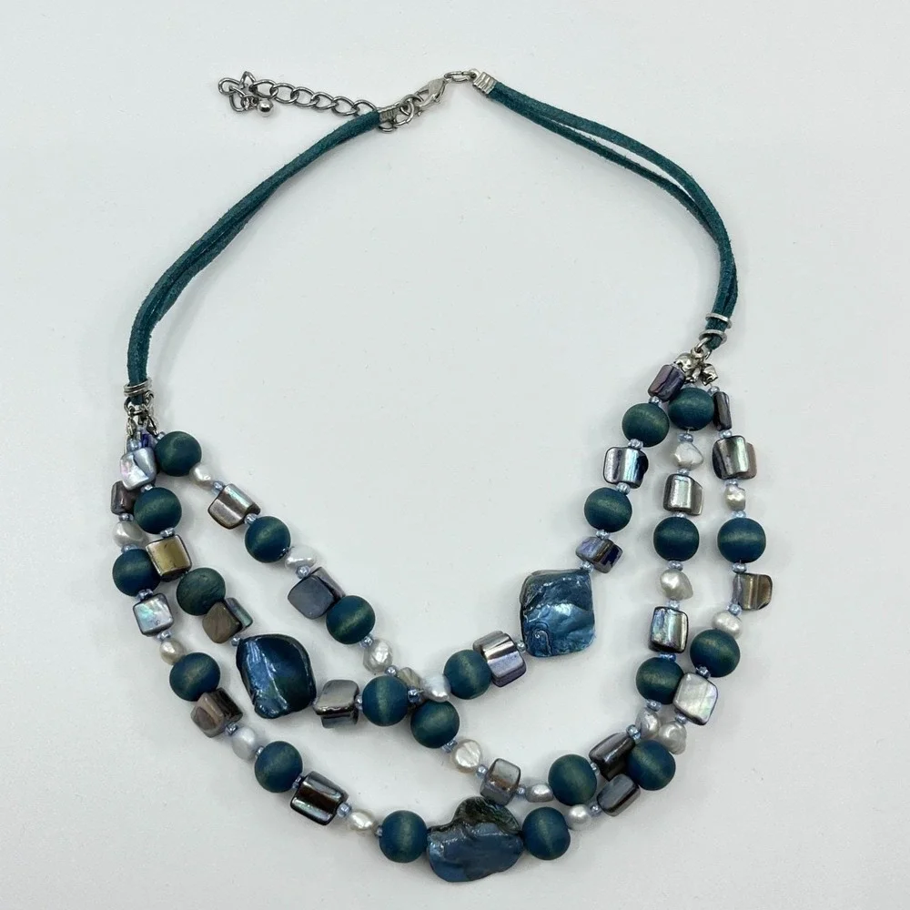 VTG Retro Boho Teal Multi-Strand Necklace Wood Mother Of Pearl Suede Y2K Coastal